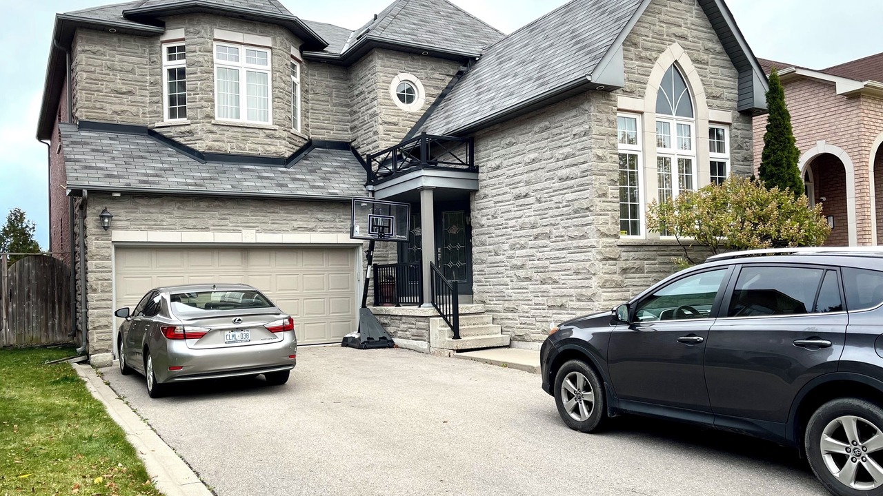 Photo of Outdoor in Richmond Hill