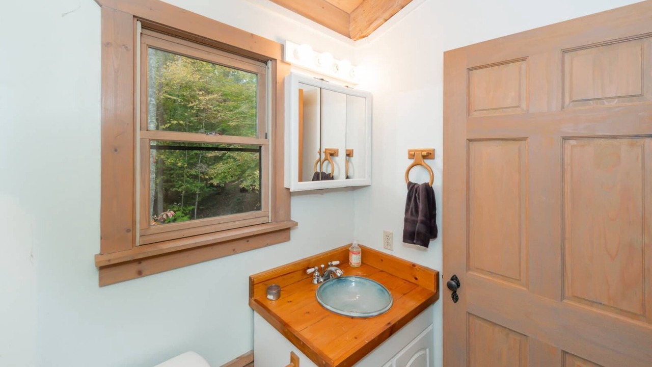 Photo of Bathroom in Walland