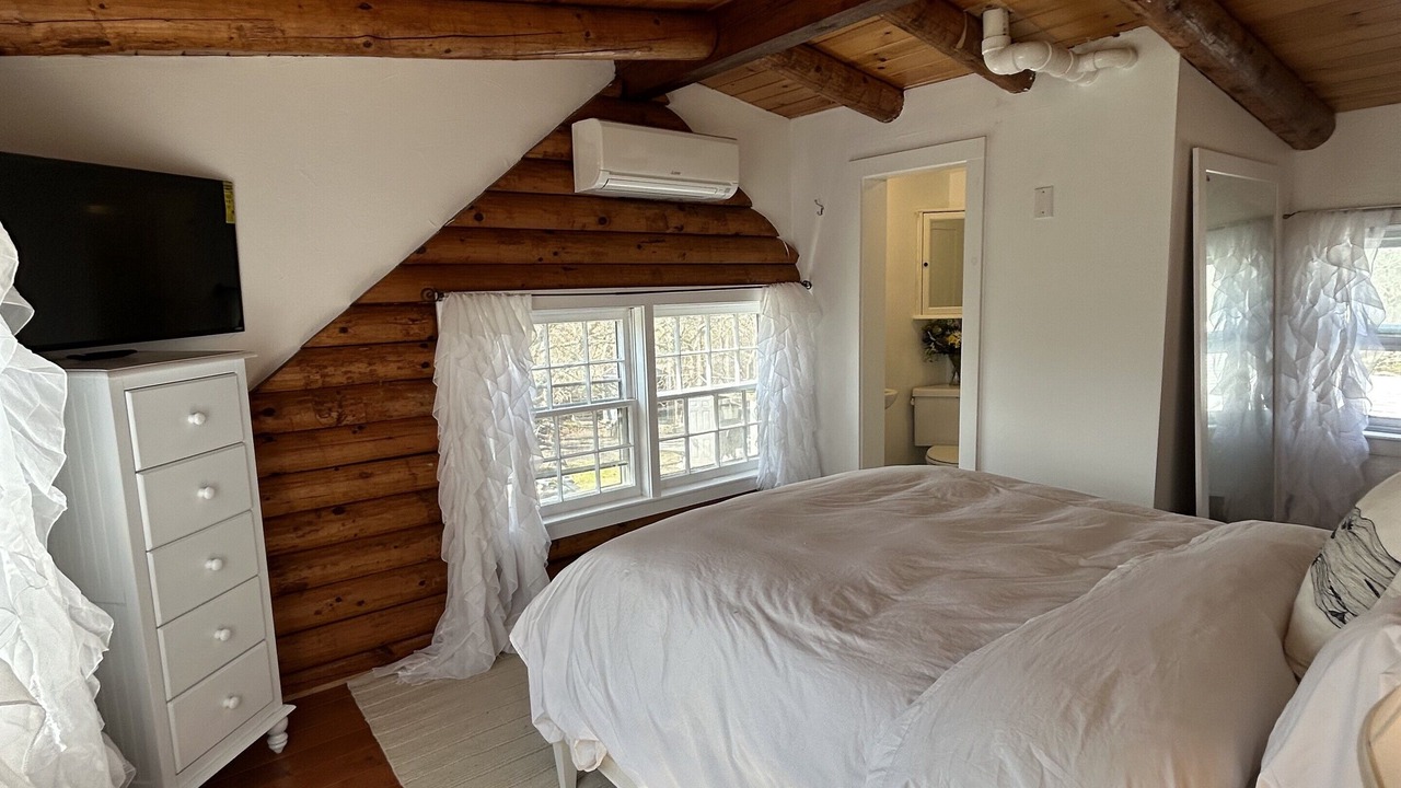 Photo of Bedroom in Edgartown