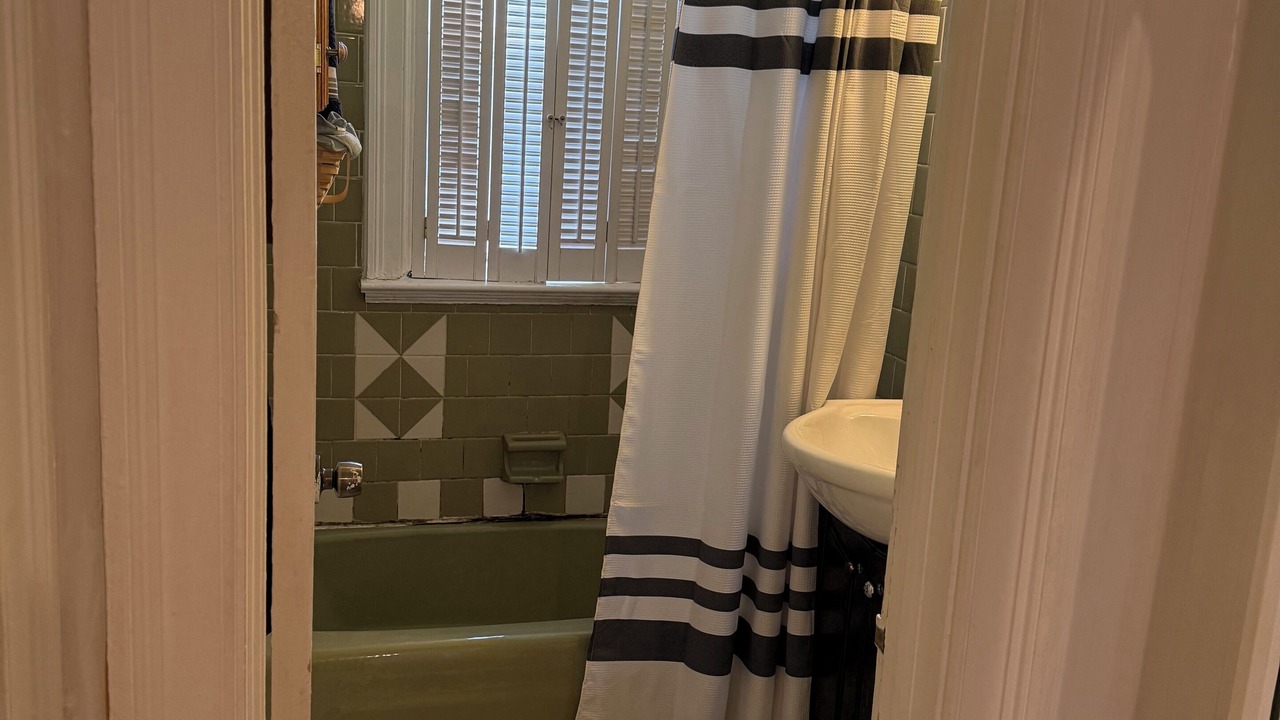 Photo of Bathroom in Highland Springs