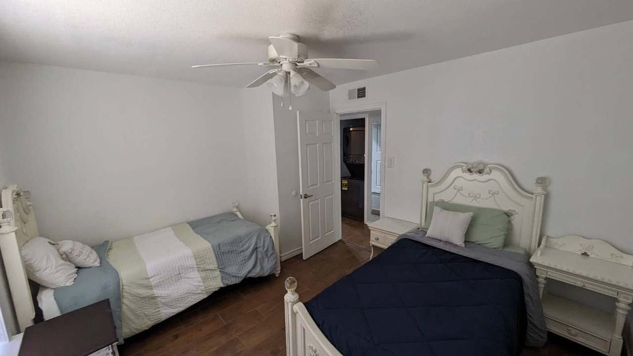 Photo of Bedroom in Medical Center District