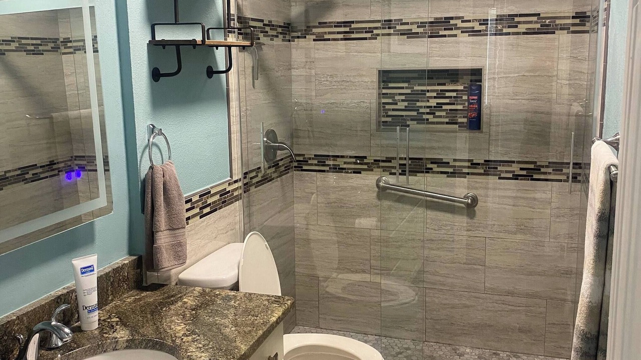 Photo of Bathroom in Medical Center District