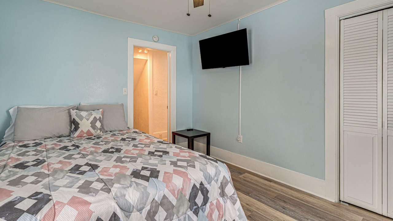 Photo of Bedroom in Seneca Falls