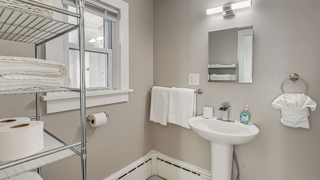 Photo of Bathroom in Seneca Falls