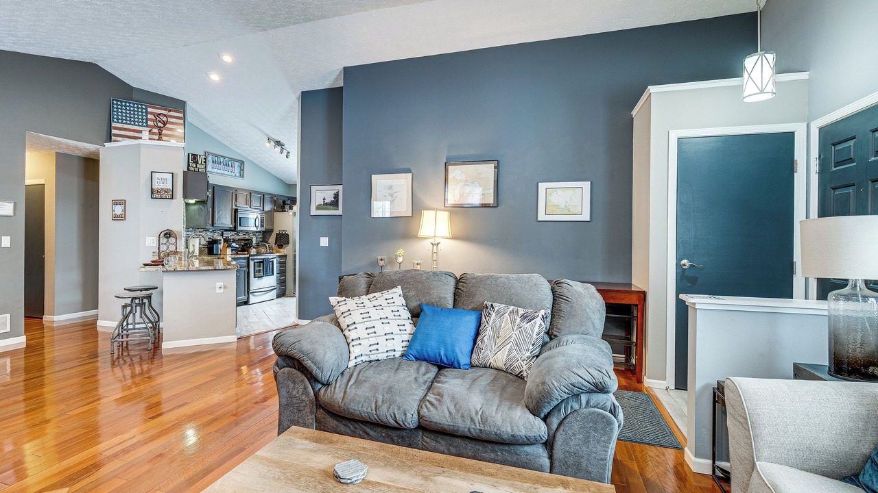 Photo of Livingroom in Hilliard