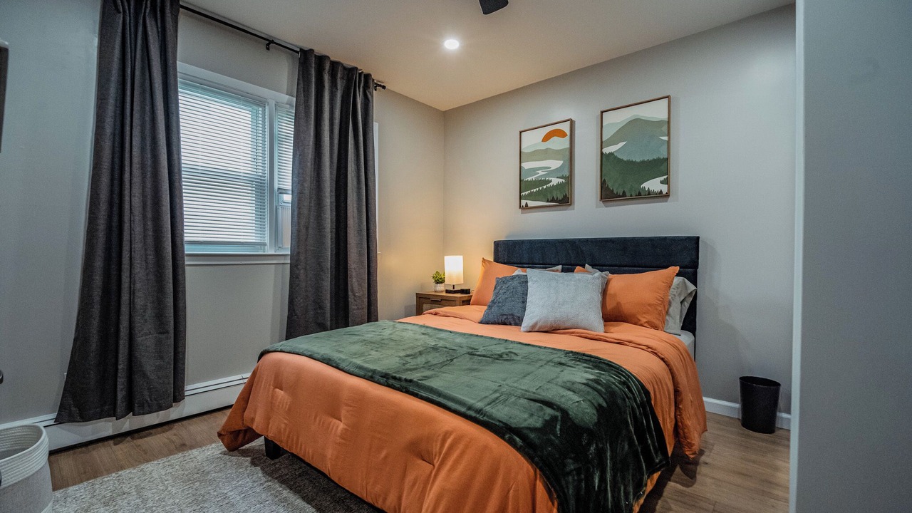 Photo of Bedroom in Saddle Brook