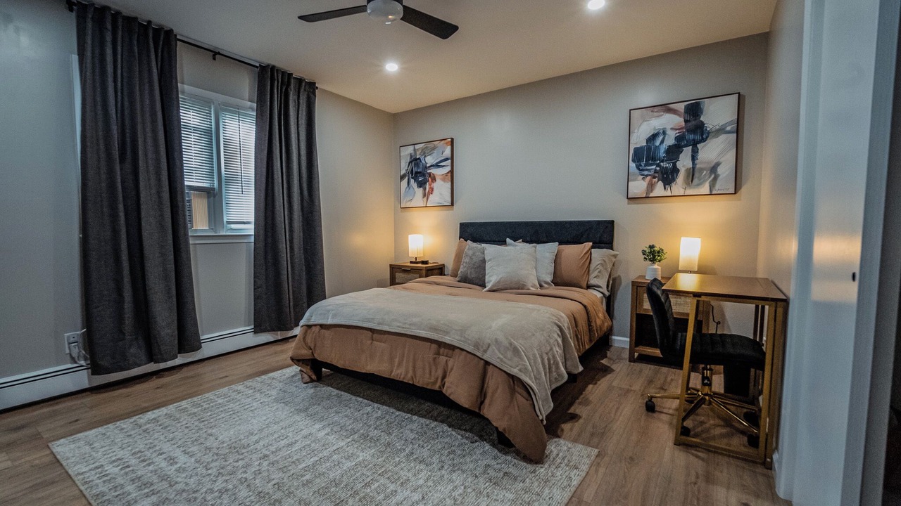 Photo of Bedroom in Saddle Brook