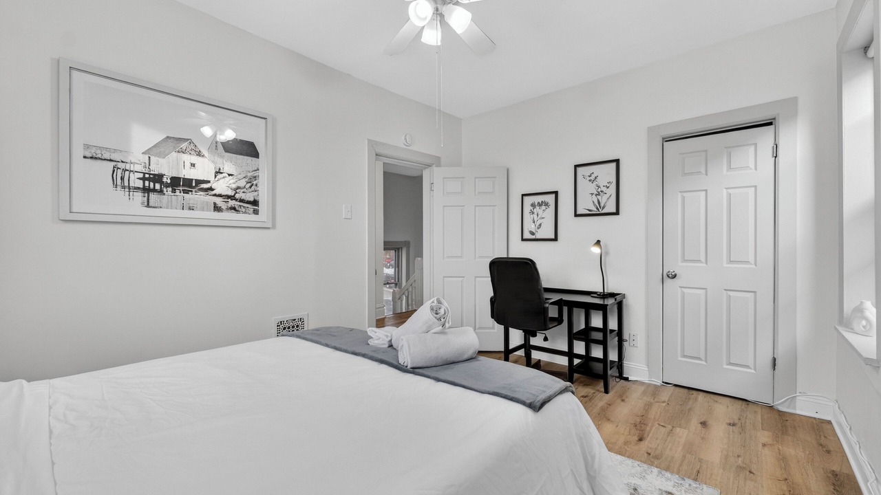 Photo of Bedroom in St. Louis
