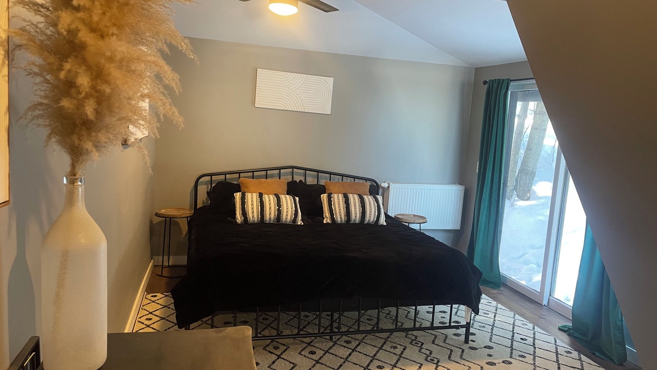 Photo of Bedroom in Northville
