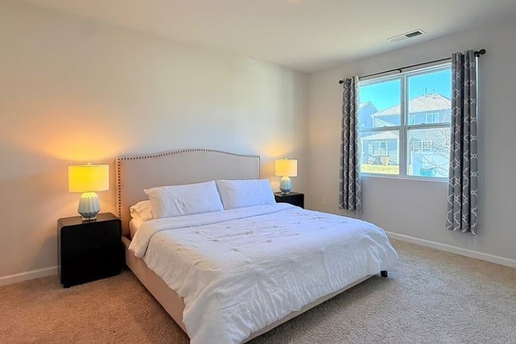Photo of Bedroom in Antioch