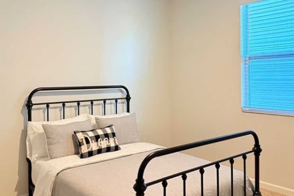 Photo of Bedroom in Antioch