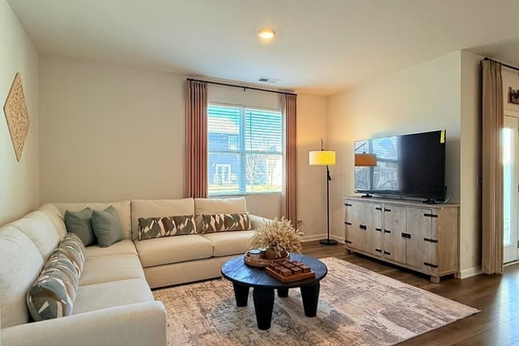 Photo of Livingroom in Antioch