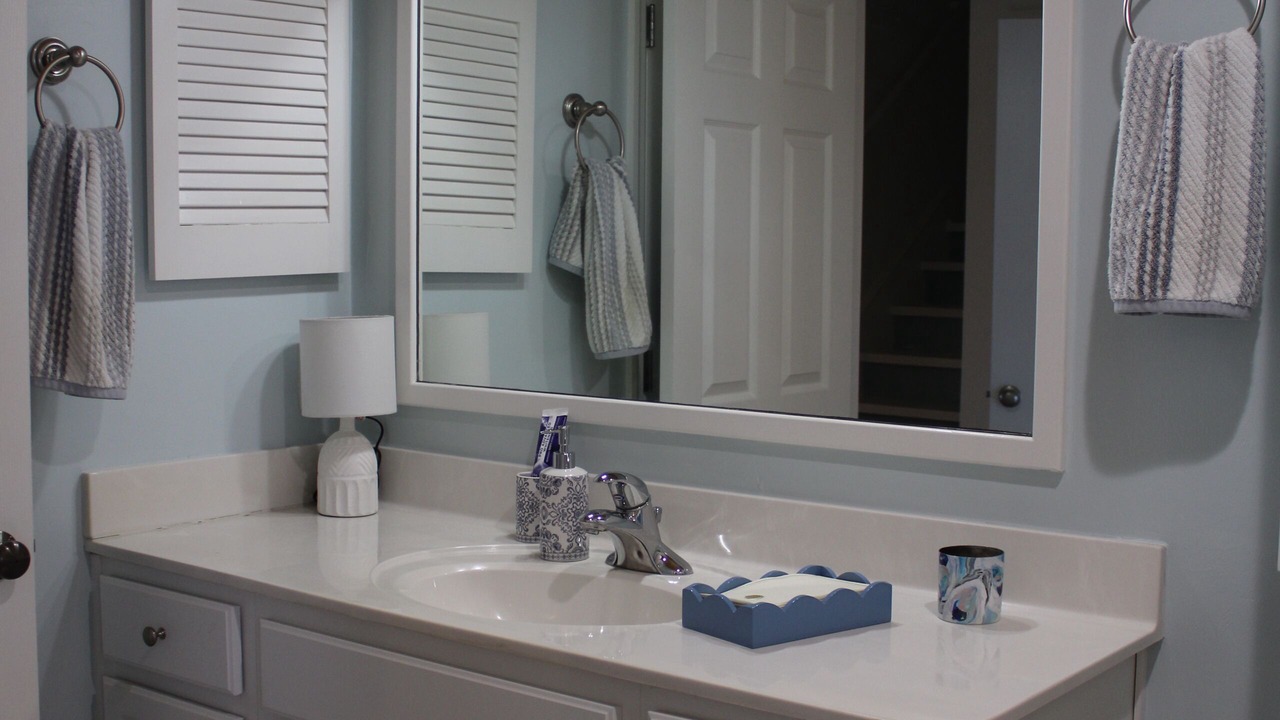 Photo of Bathroom in Alligator Point