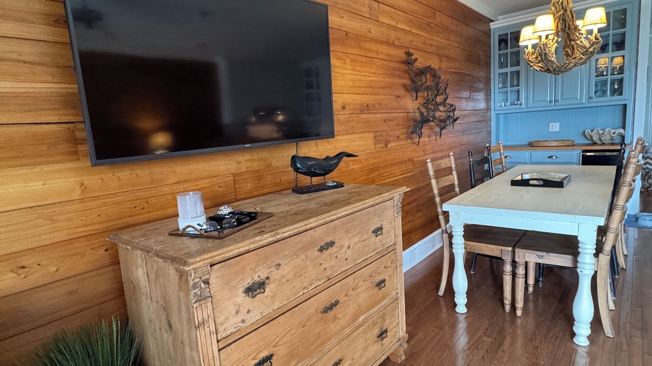 Photo of Bedroom in Alligator Point