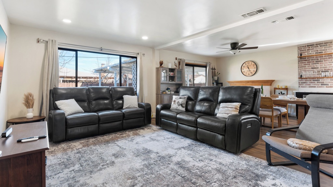 Photo of Livingroom in Rancho Cordova