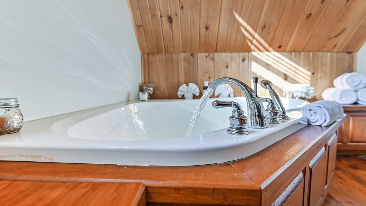 Photo of Bathroom in Notre-Dame-de-la-Merci