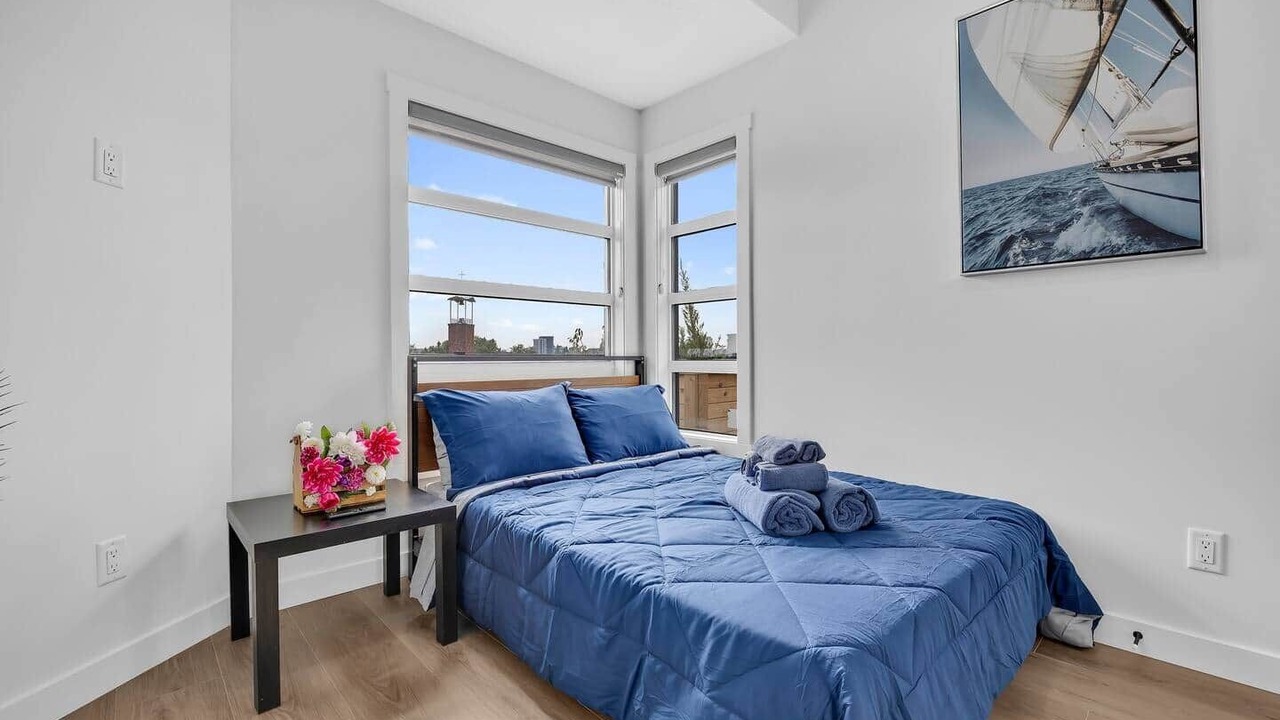 Photo of Bedroom in Crescent Heights