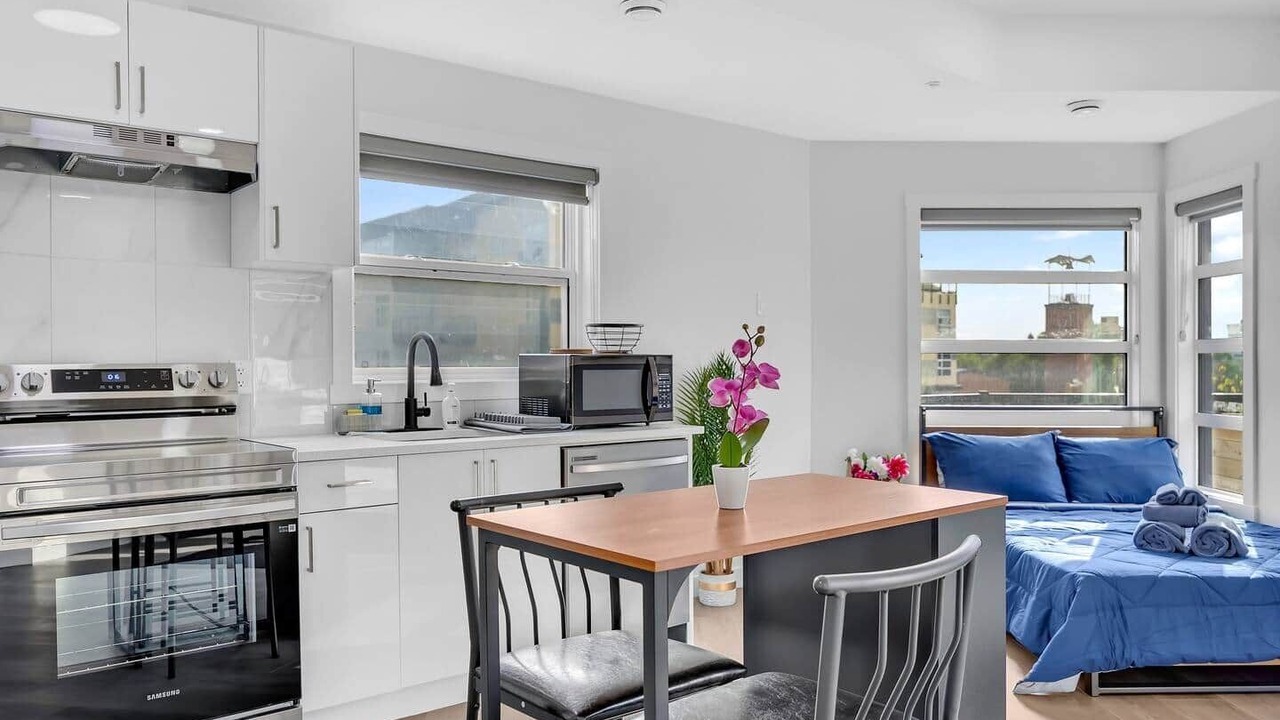 Photo of Kitchen in Crescent Heights