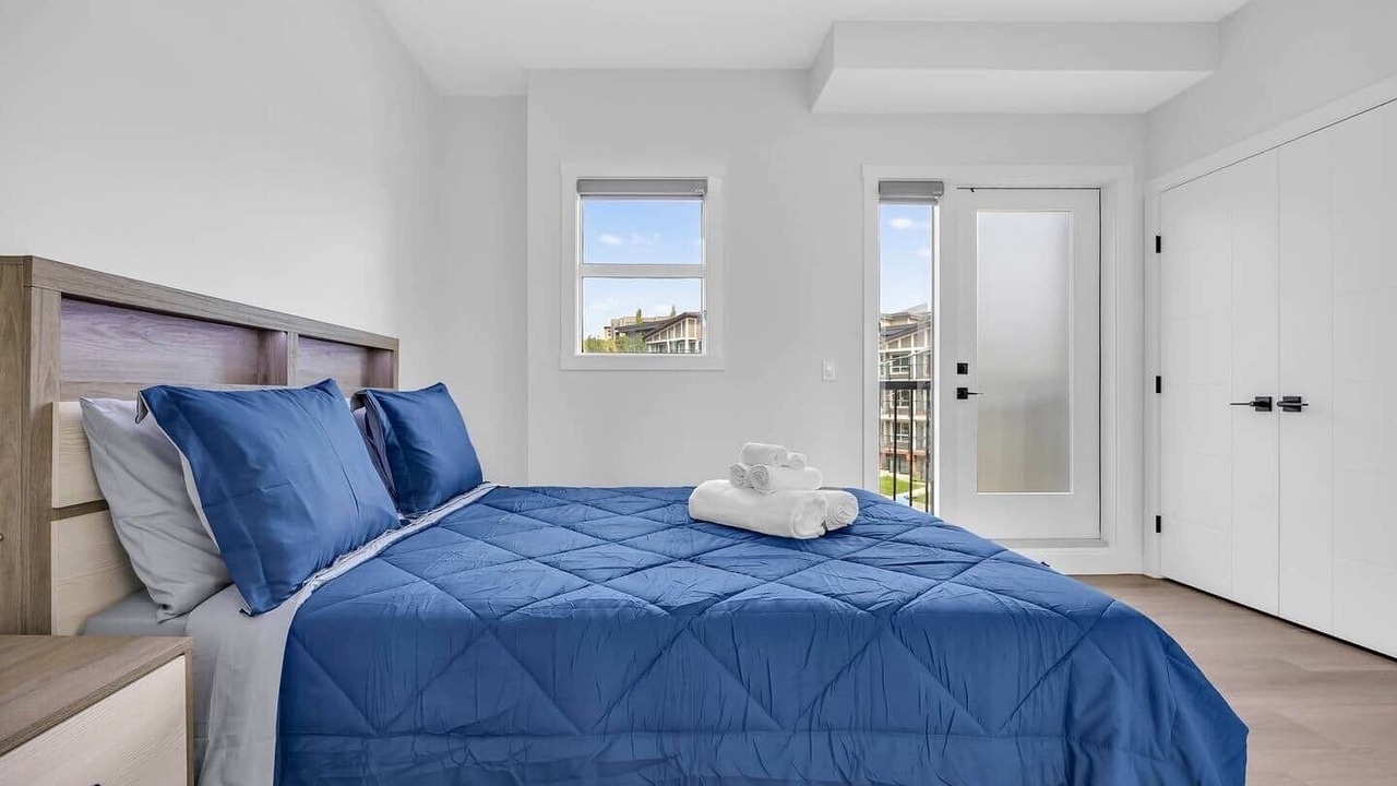 Photo of Bedroom in Crescent Heights