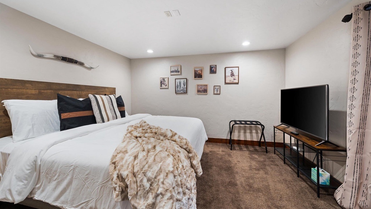 Photo of Bedroom in Kalispell