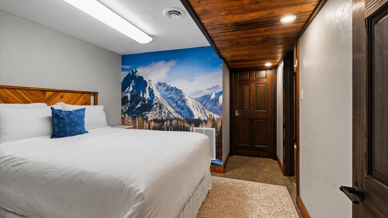 Photo of Bedroom in Kalispell