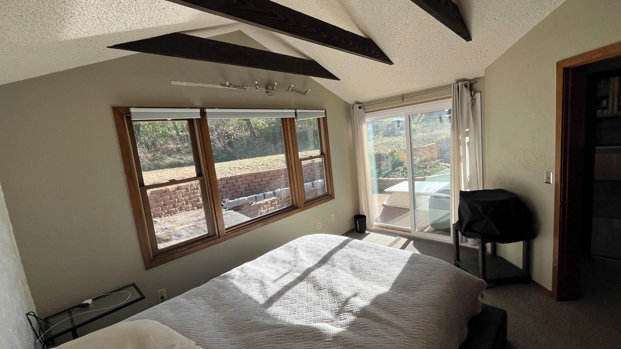 Photo of Bedroom in Lower Arapahoe
