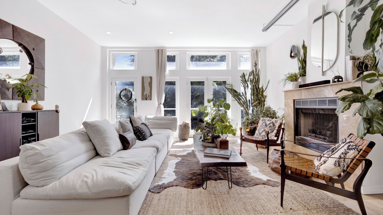 Photo of Livingroom in Wicker Park