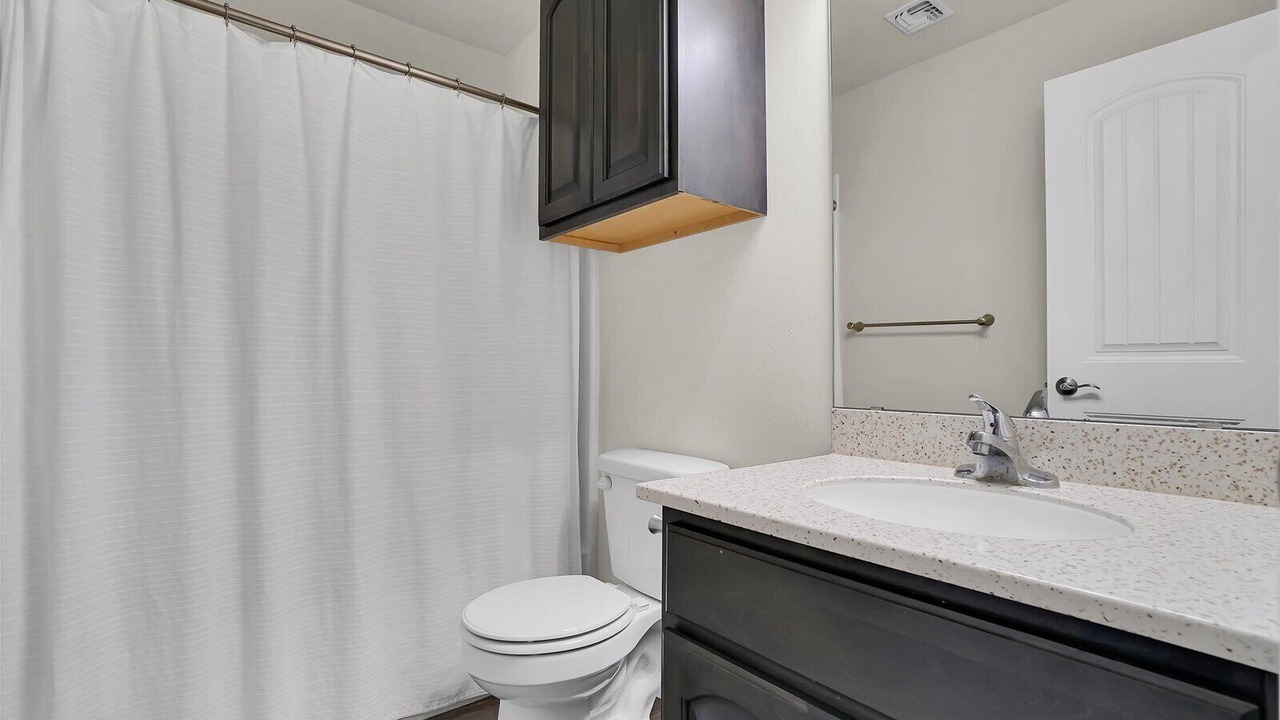 Photo of Bathroom in Altus
