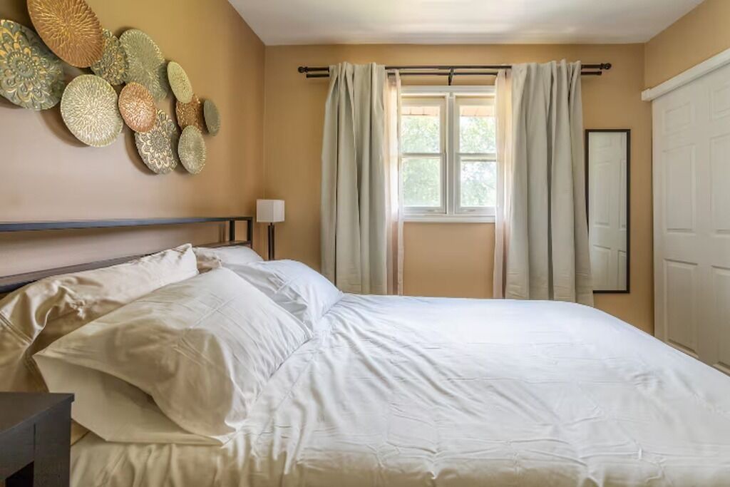 Photo of Bedroom in Pistakee Highlands