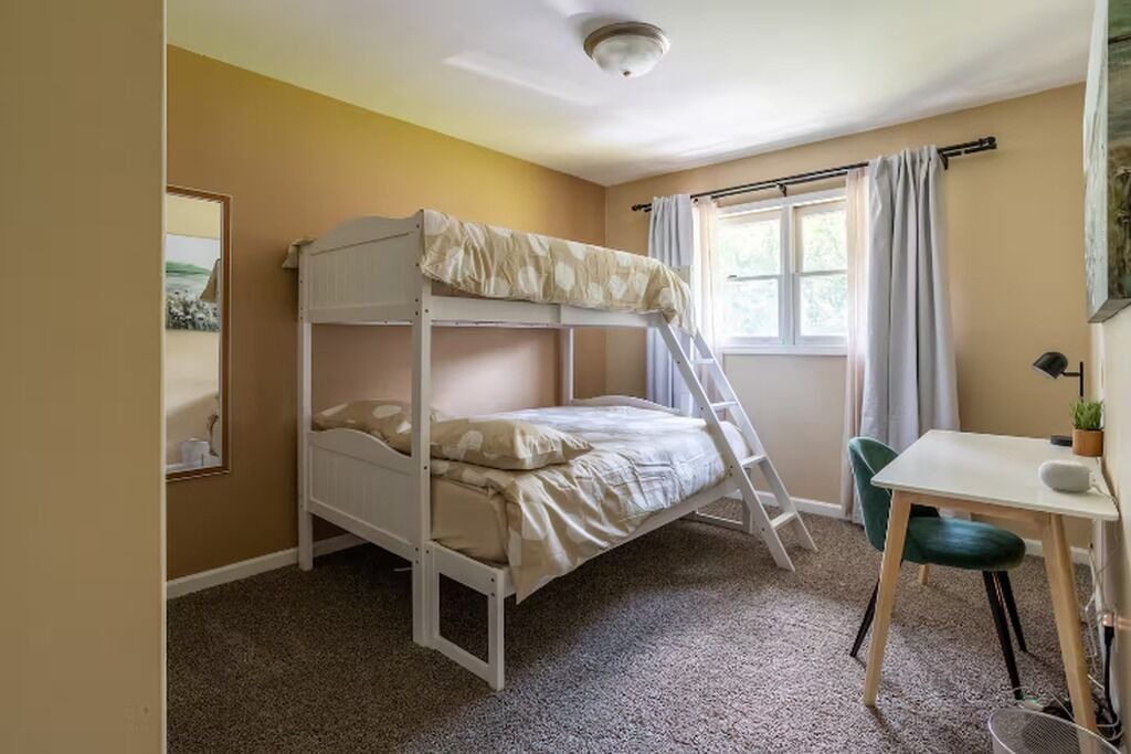 Photo of Bedroom in Pistakee Highlands