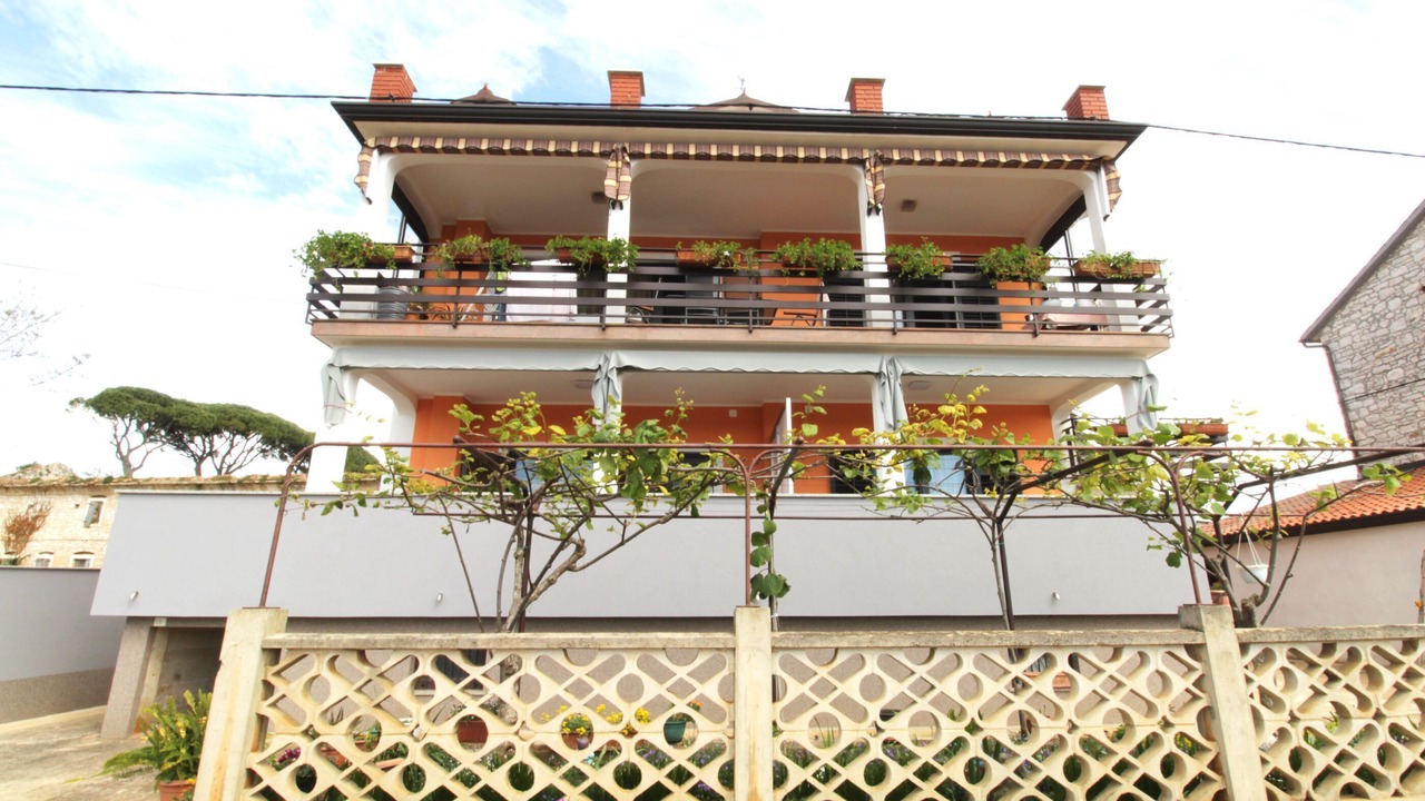 Photo of Outdoor in Seget