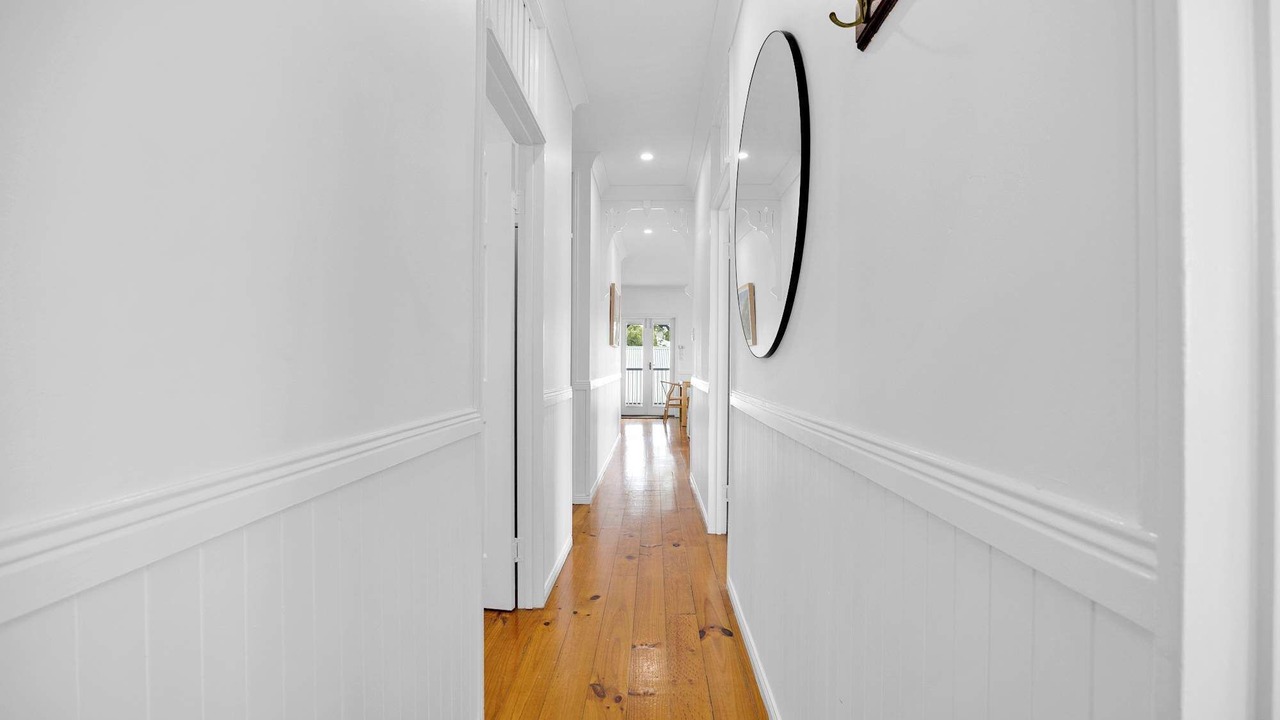 Photo of Others in Red Hill