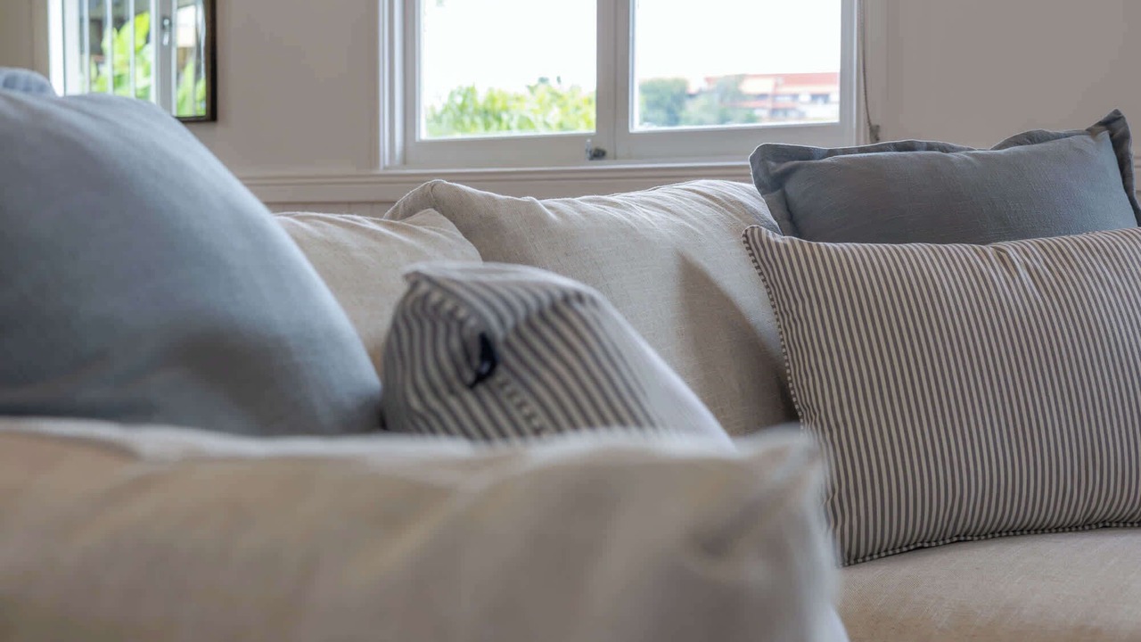 Photo of Livingroom in Red Hill