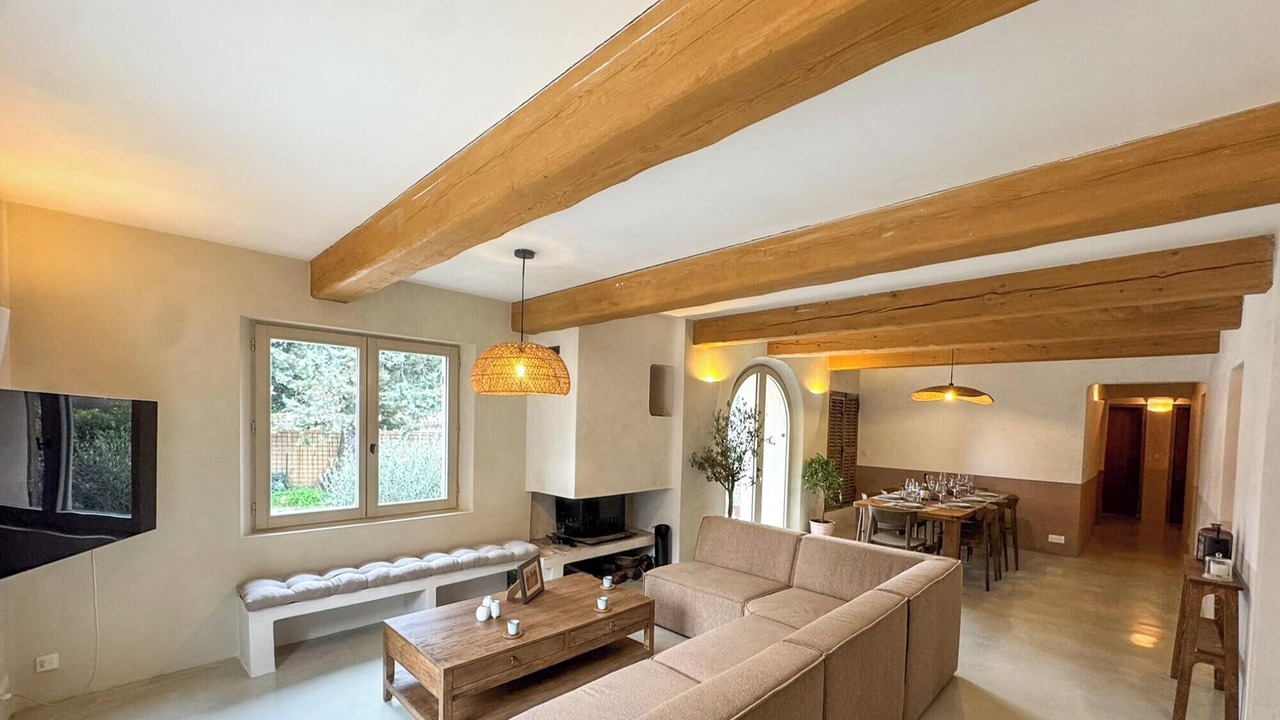 Photo of Livingroom in Saint-Laurent-La-Vernede