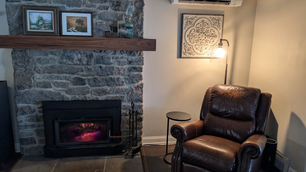 Photo of Livingroom in Richmond