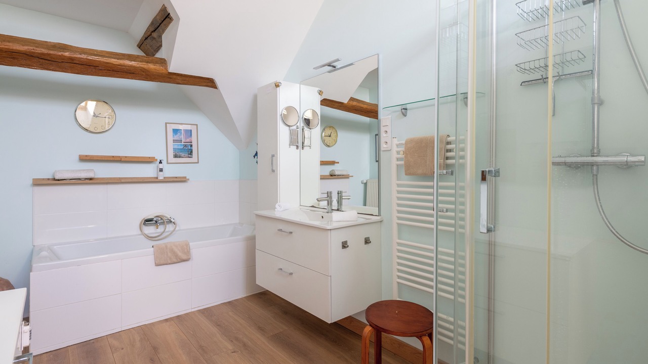 Photo of Bathroom in Donnemarie-Dontilly