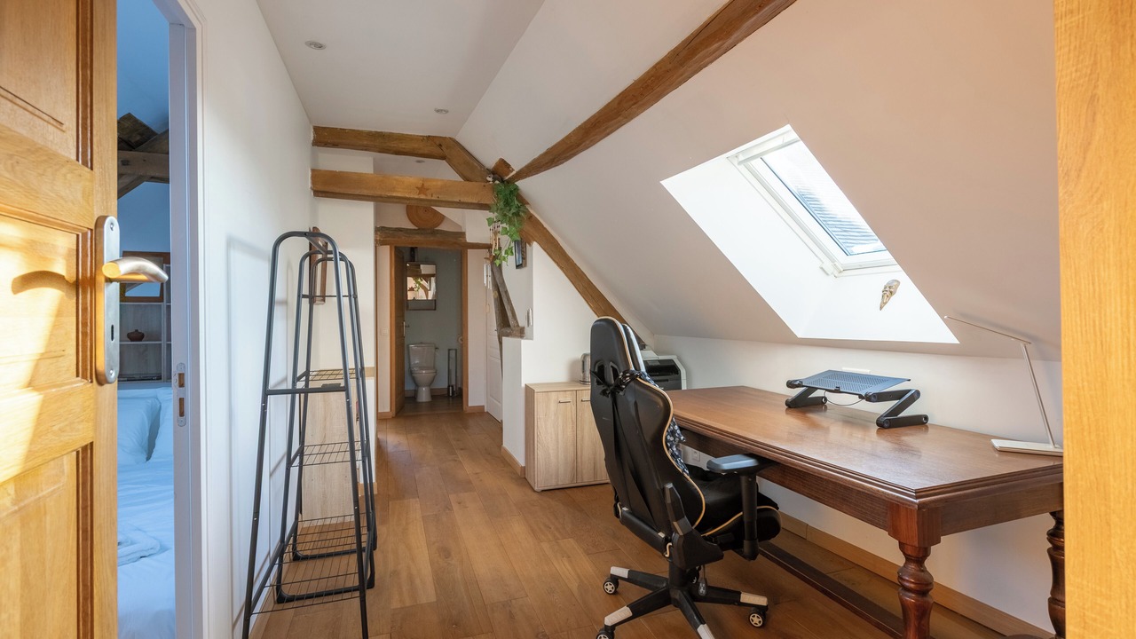 Photo of Bedroom in Donnemarie-Dontilly