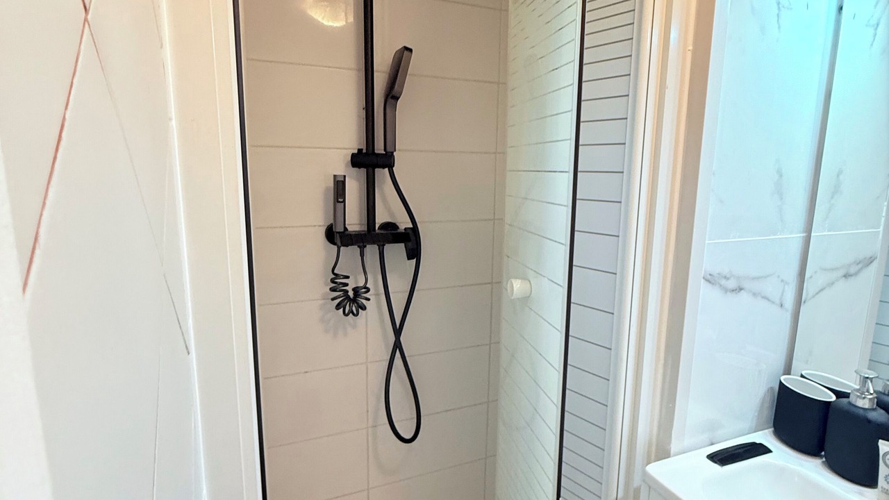 Photo of Bathroom in Savigny-sur-Orge