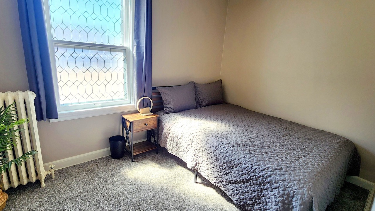 Photo of Bedroom in East Hillside
