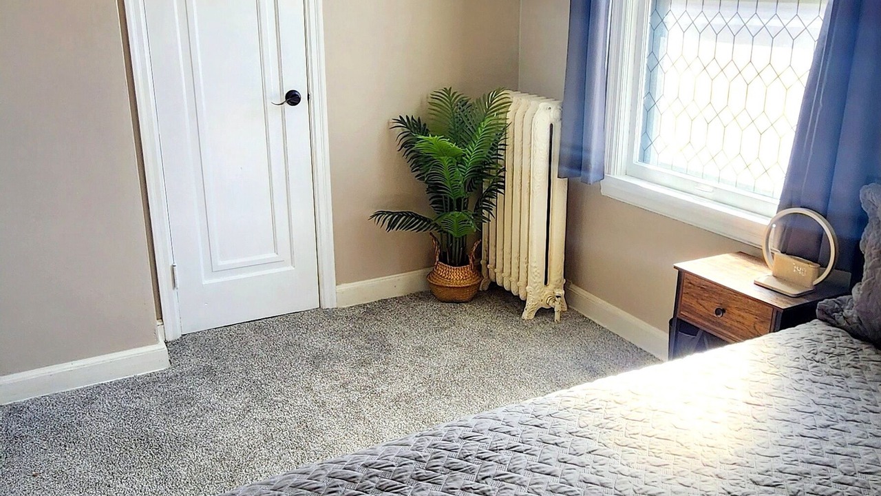 Photo of Bedroom in East Hillside