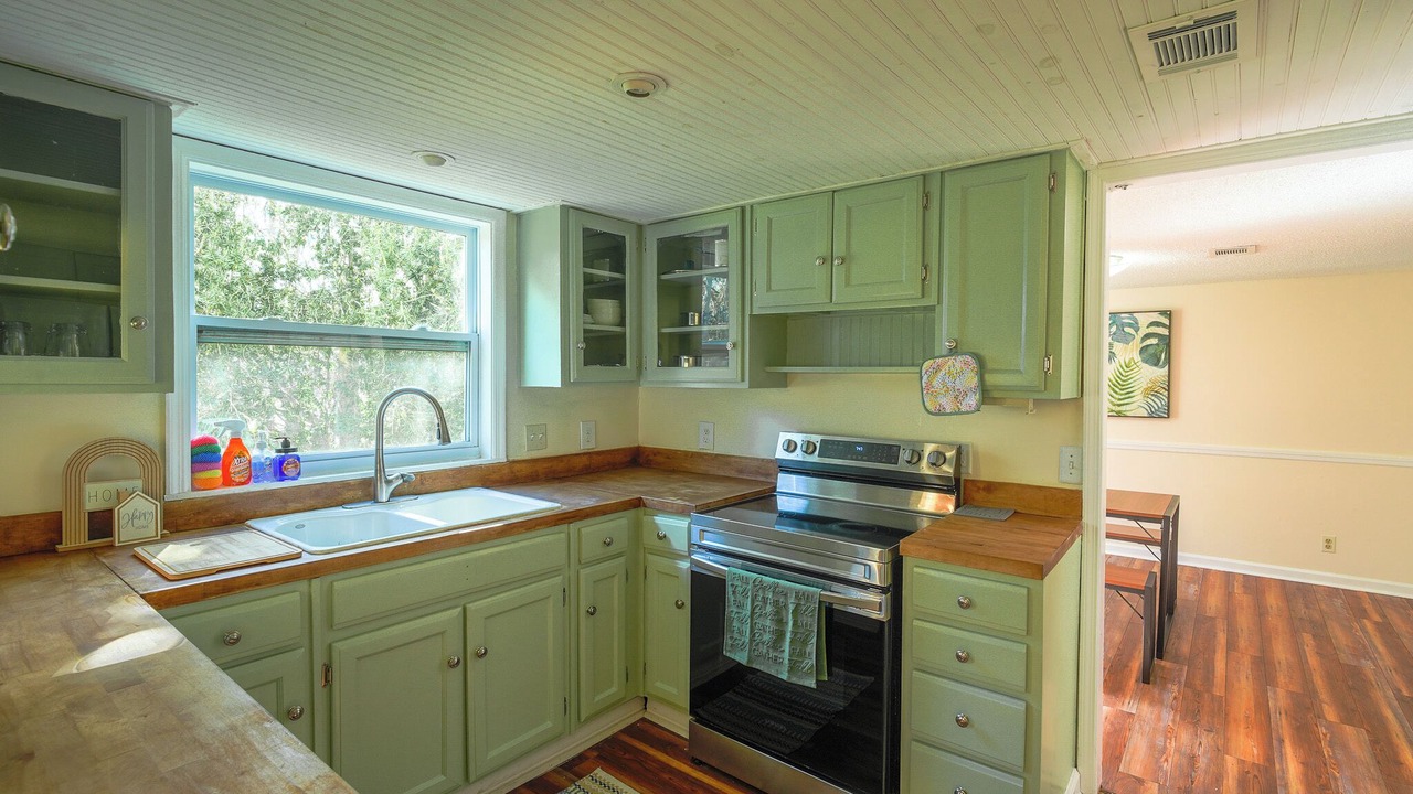 Photo of Kitchen in Country Club Estates