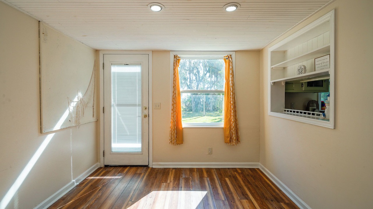 Photo of Others in Country Club Estates