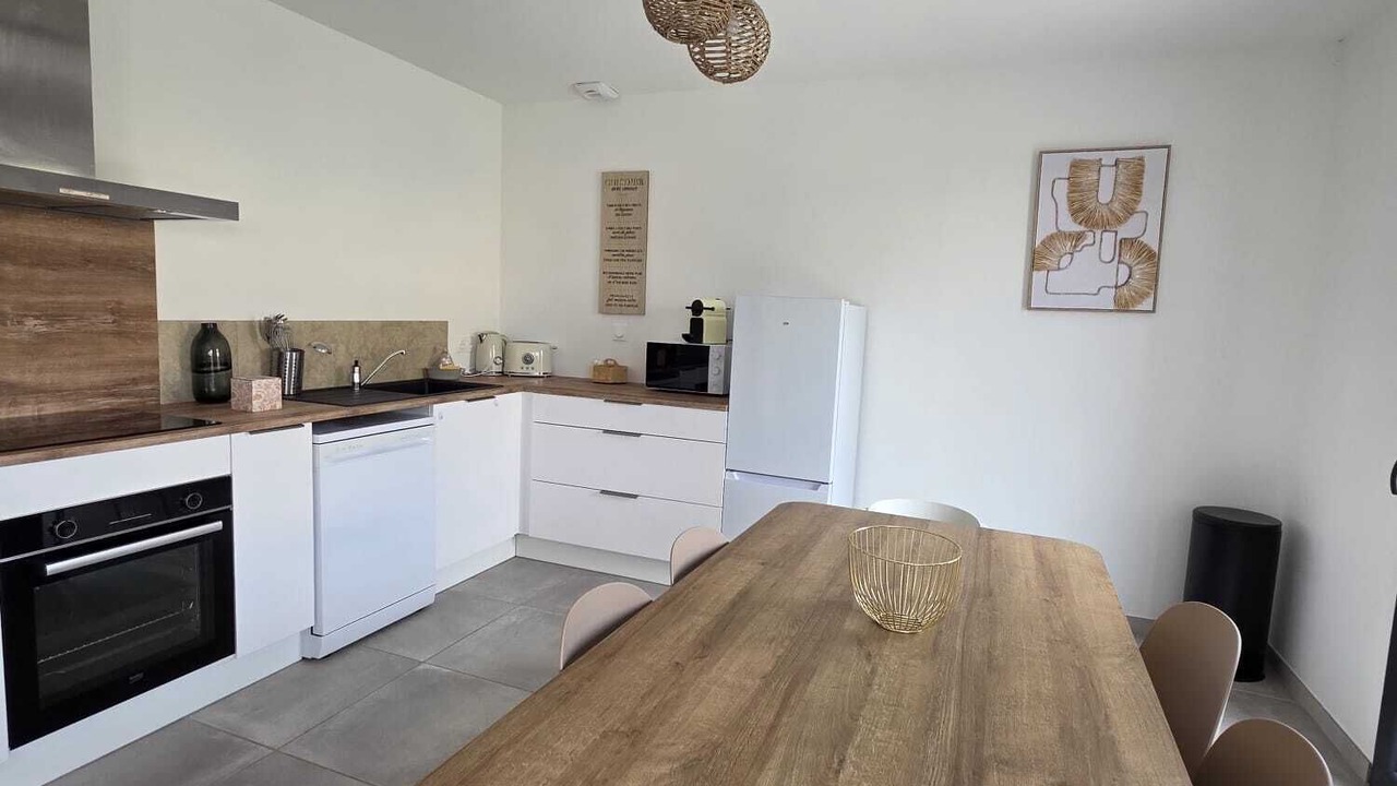 Photo of Kitchen in Rochemaure