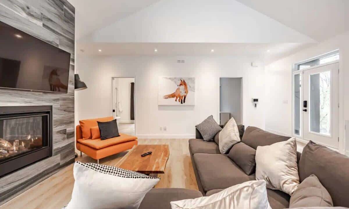 Photo of Livingroom in Argenteuil Regional County Municipality
