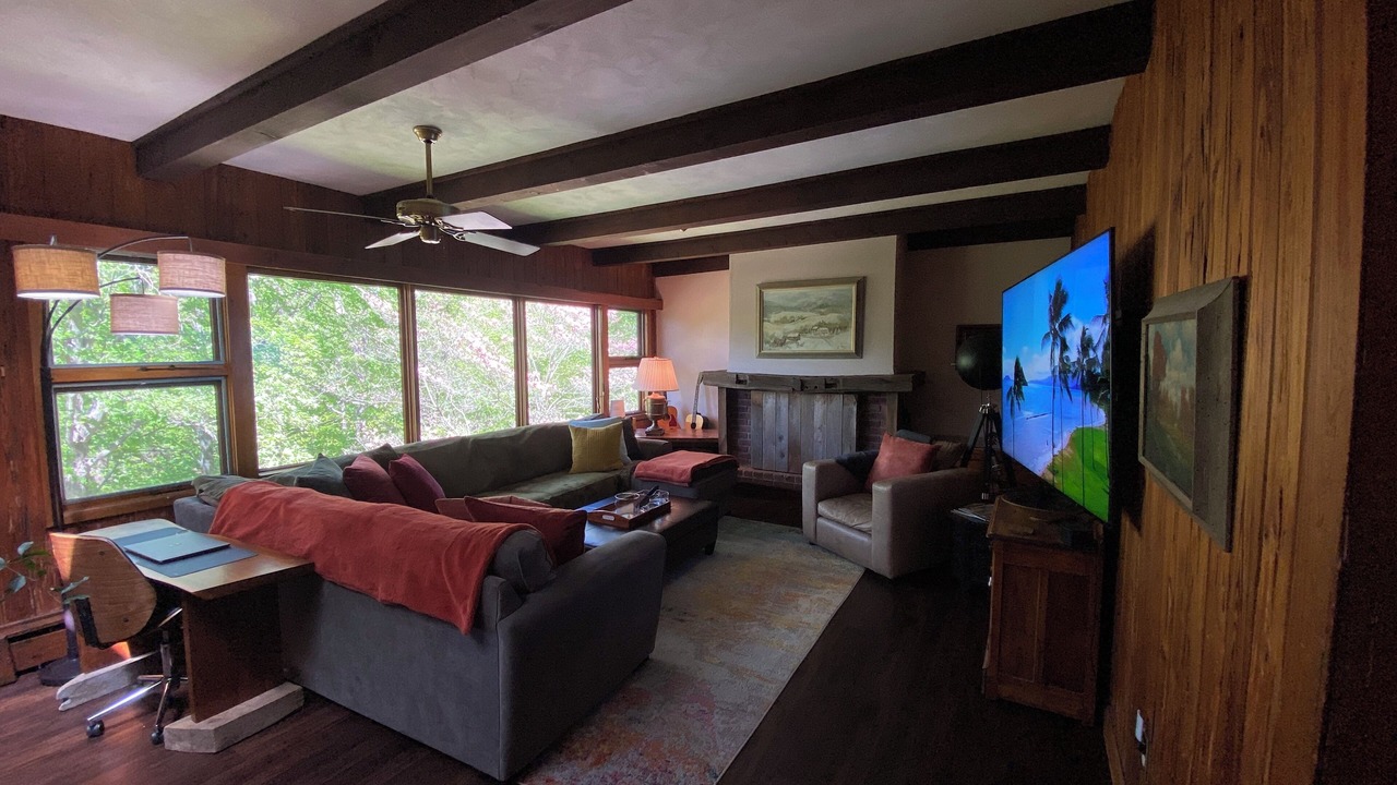 Photo of Livingroom in Bearsville