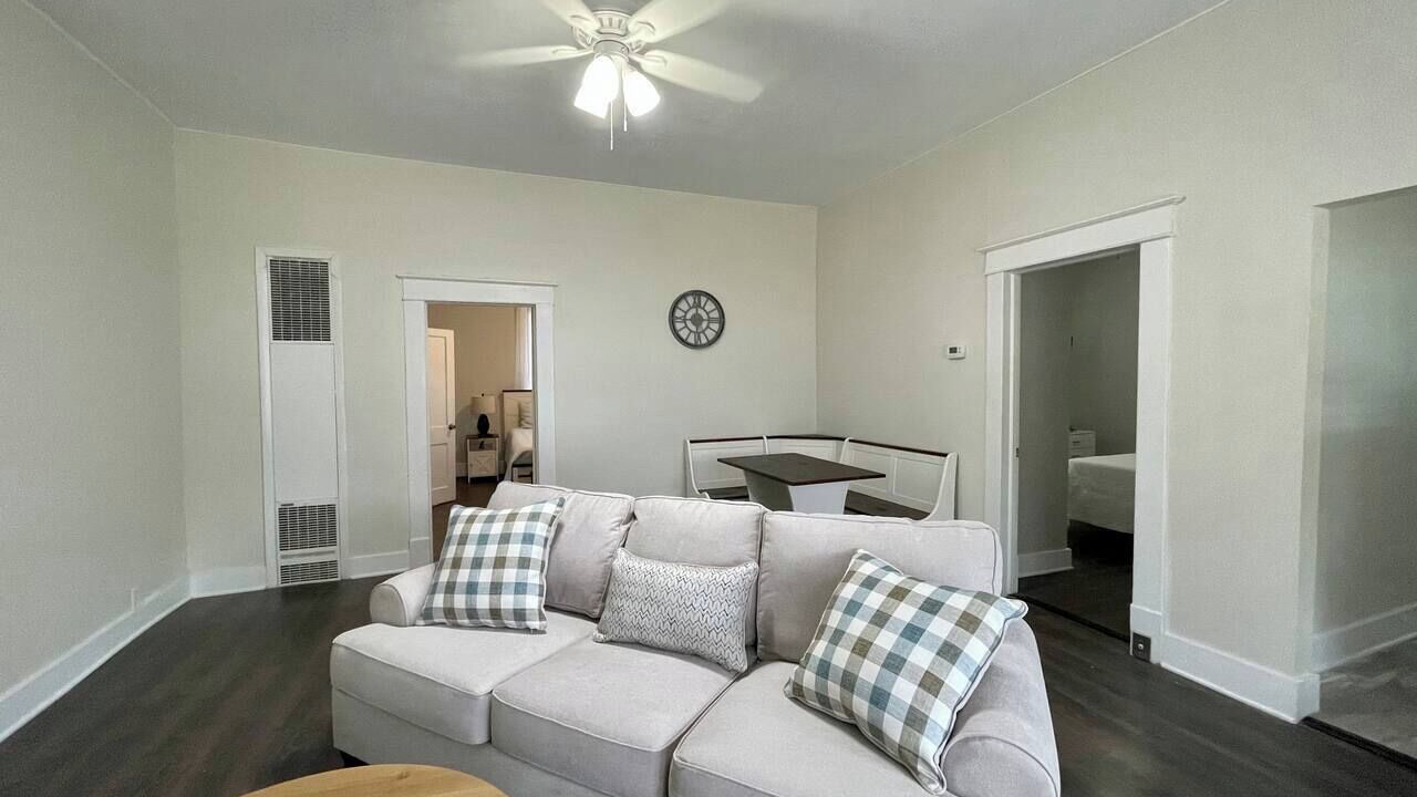 Photo of Livingroom in Hamlet