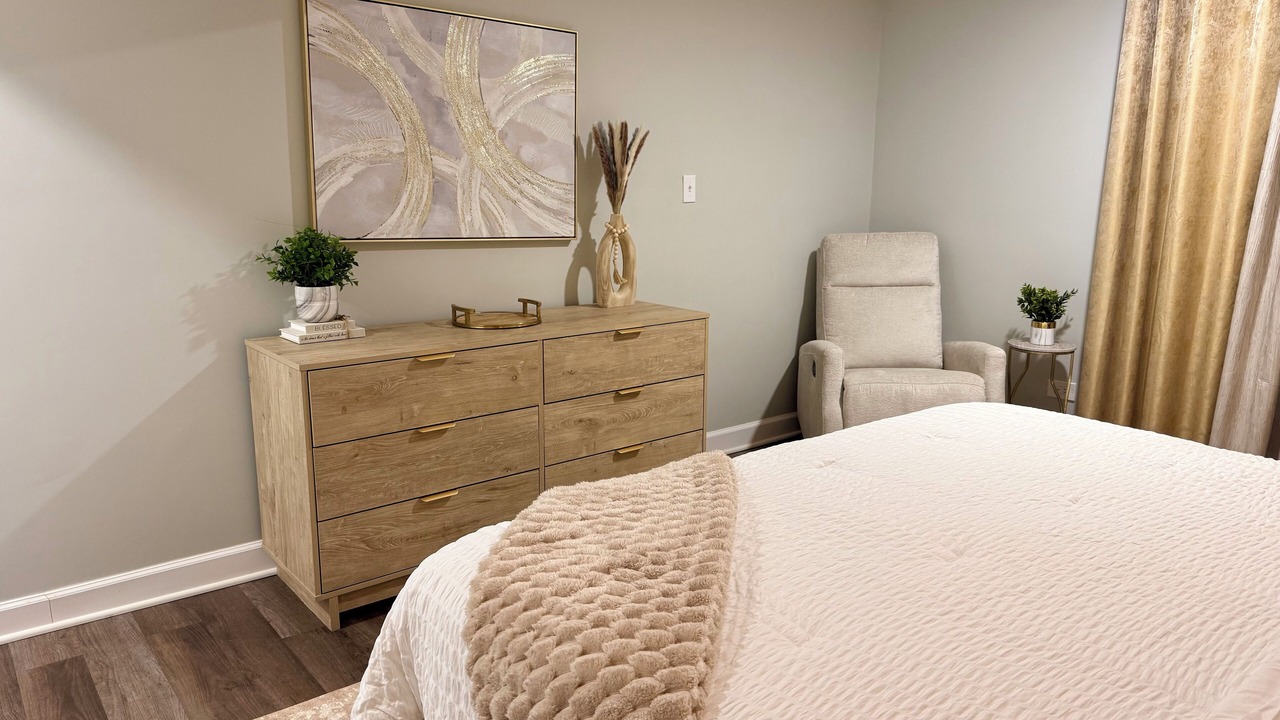 Photo of Bedroom in Gurnee