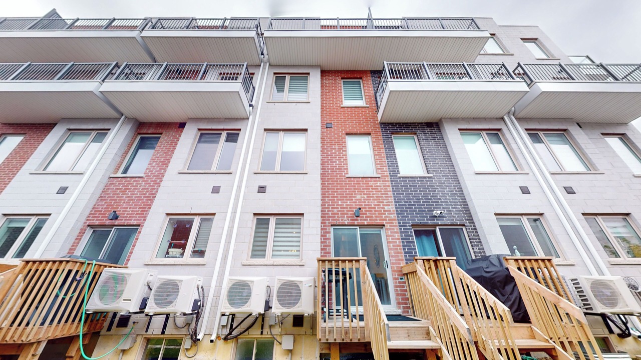 Photo of Outdoor in Newtonbrook