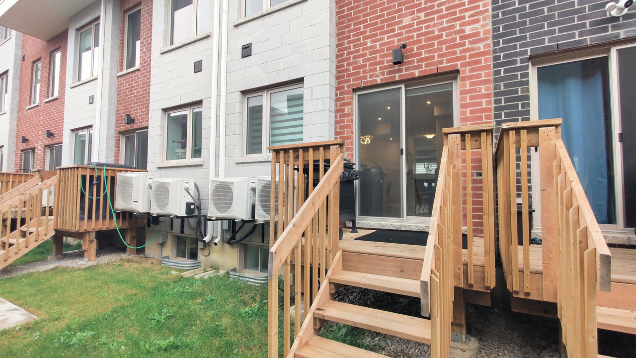 Photo of Outdoor in Newtonbrook