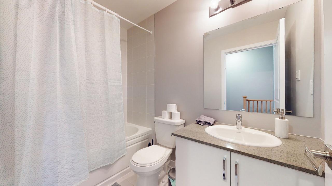 Photo of Bathroom in Newtonbrook